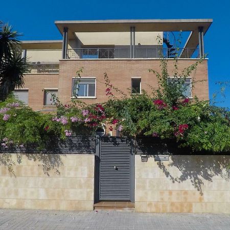 Beach House Castelldefels Exteriör bild