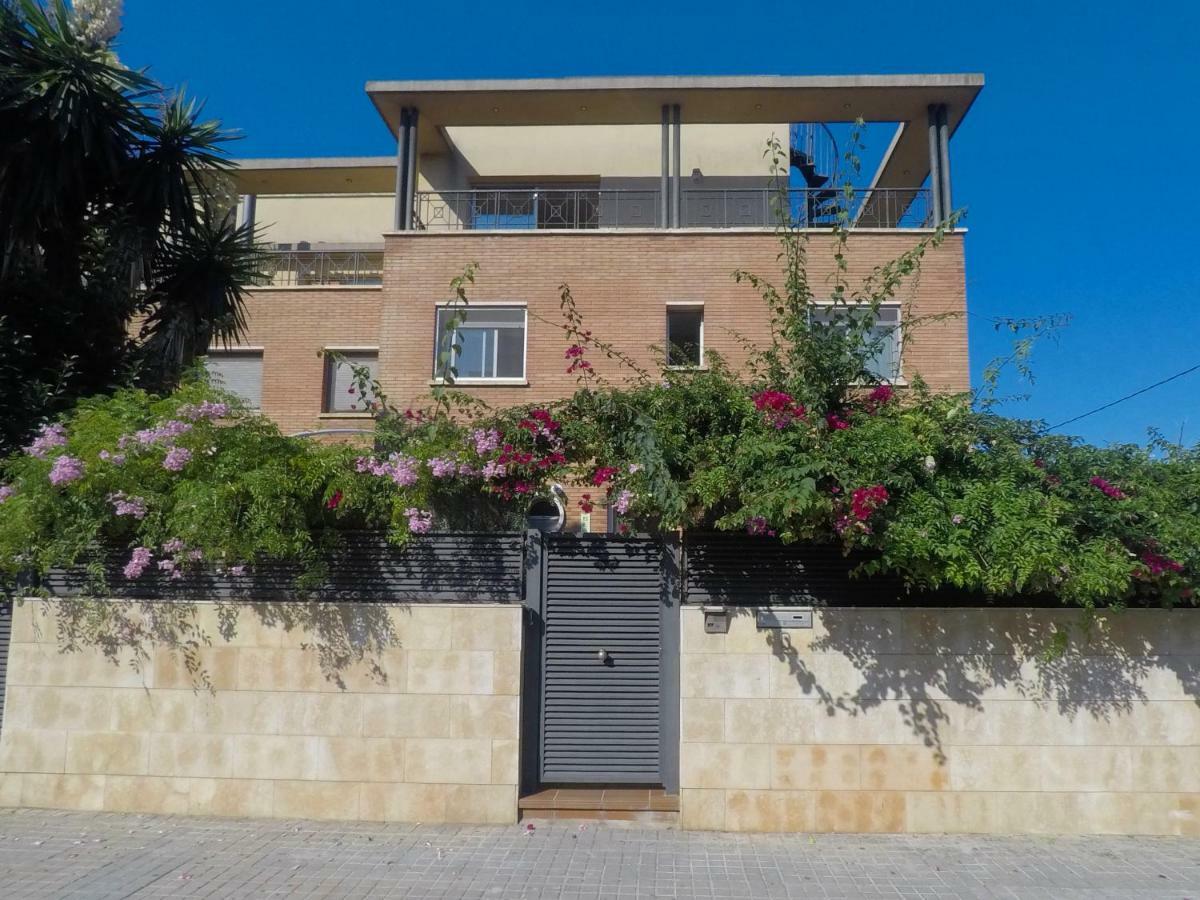 Beach House Castelldefels Exteriör bild